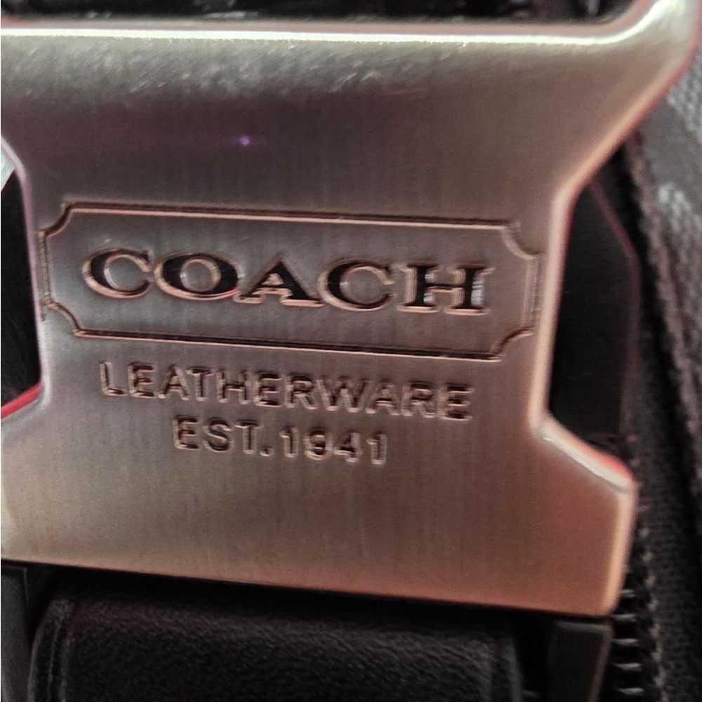 Coach Men's Olive and Tan Signature Messenger Bag - Picture 14 of 16